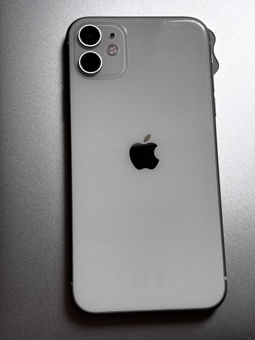 Продам iPhone 11 128 GB White (білий)