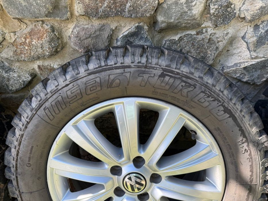Koła alufelgi VW Amarok 255 55 R18 opony 4x4