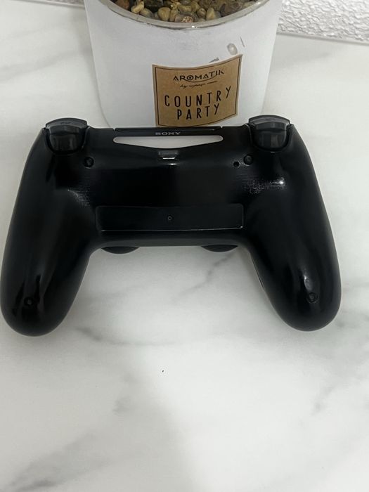 Comando PS4 Original Sony DualShock 4 V2 Preto