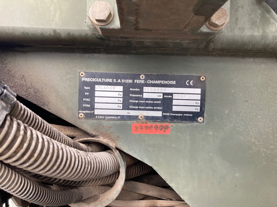 Самохідний обприскувач Tecnoma Laser 4000.