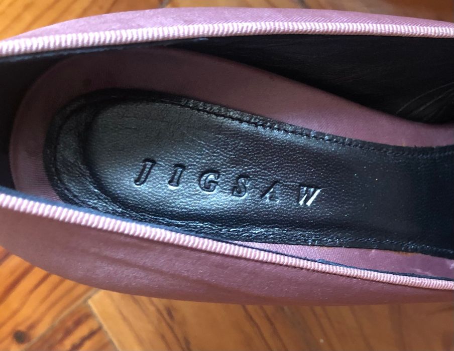 Sapatos forrados em seda TAM 37