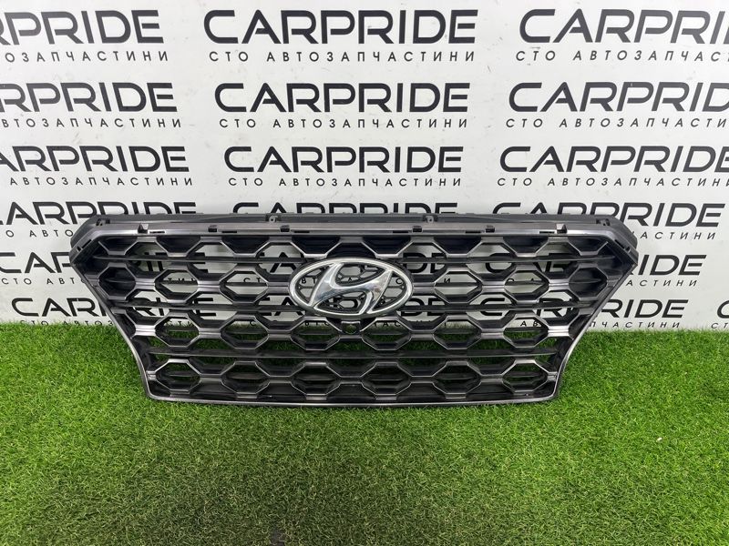 Решетка радиатора Hyundai Santa Fe TM 2.4GDI 2019