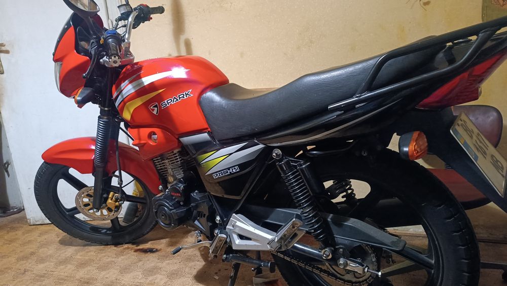 Мотоцикл Spark SP200R-25i