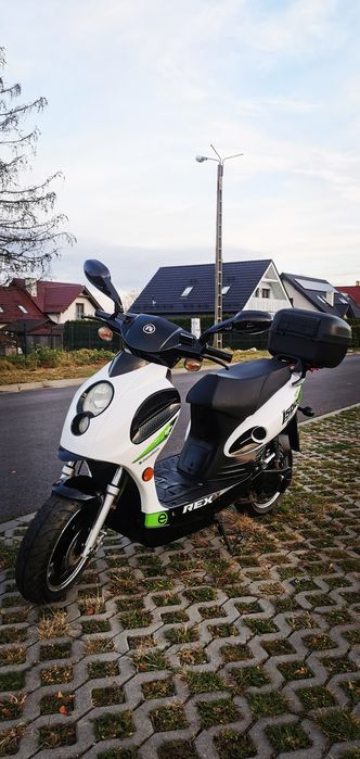 Rex e-novation 1500 skuter elektryczny. Nowe akumulatory
