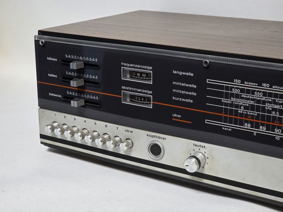 Receiver Vintage reparado Telefunken