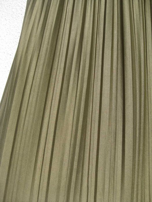 Плиссе миди юбка на резинке цвет хаки ZARA M