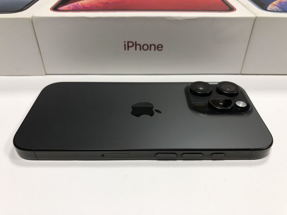 Айфон / iPhone 16 Pro 128GB (Black Titanium) Bypass