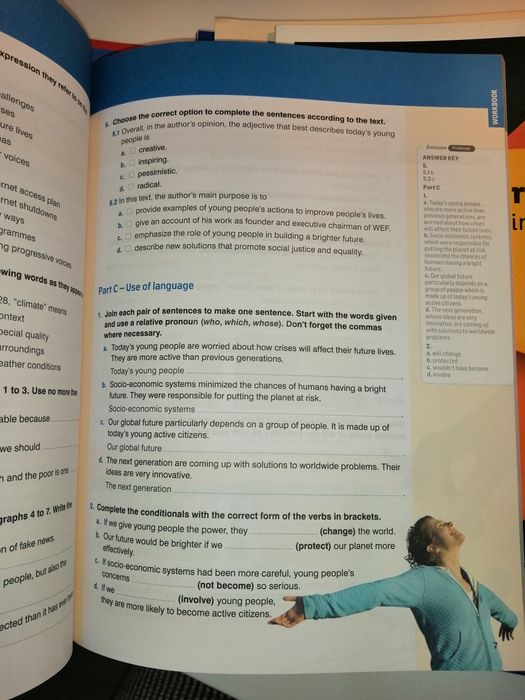 Step Up 11 - Inglês - 11º ano - Dossier do Professor completo. Novo!!*