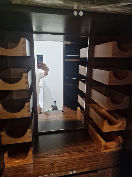 Vendo móvel garrafeira