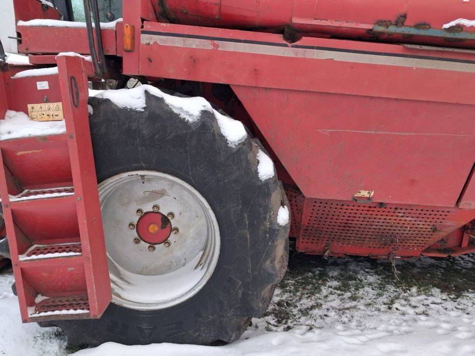 Комбайн Massey Ferguson 40