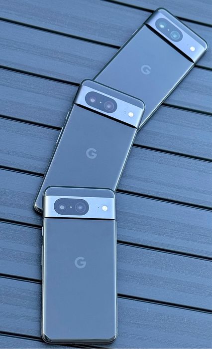 Google Pixel 8 з 128 або 256 ГБ. із ліпшою камерою та чистим Android