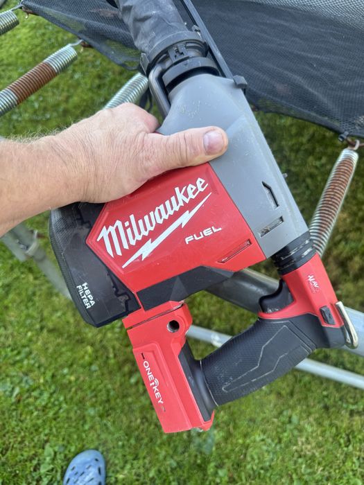 Młotowiertarka Milwaukee M18 FHAFOH 16