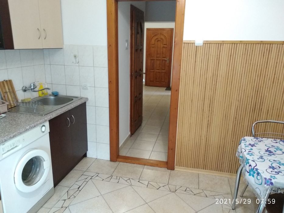 2-х кім. квартира  в  Берегово Вільно З  25-2 ЖОВТНЯ