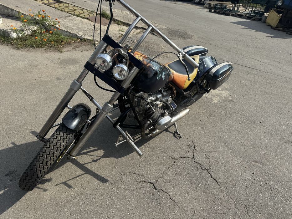 Мотоцикл днепр 11