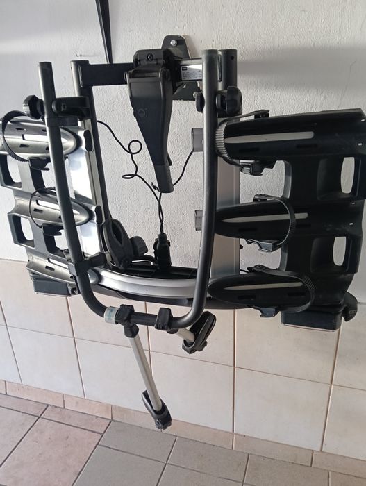 Thule VeloCompact 927.  Na 3 rowery.