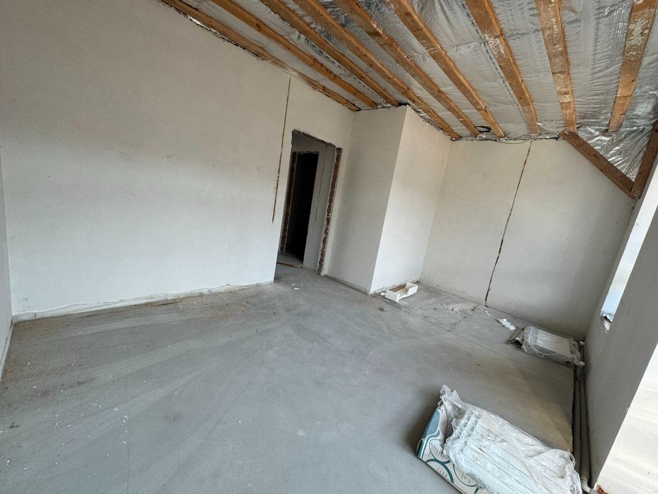 Таунхаус в Ірпені, із чистовим оздобленням! Оформлення мінімальне