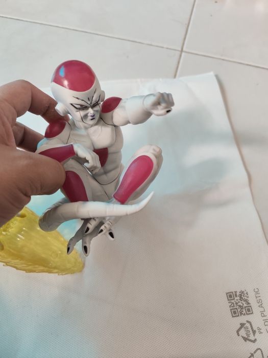 Vegeta e freezer dgball