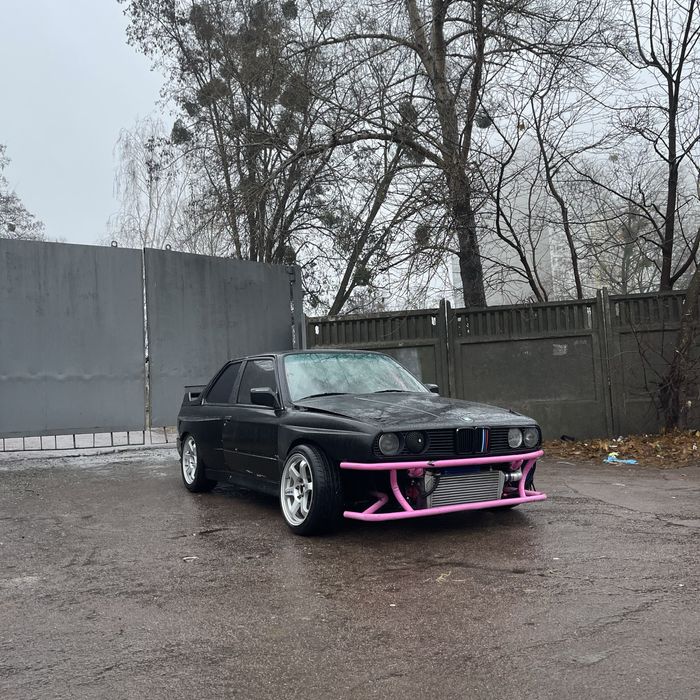 Продам Bmw e30 дрифт корч