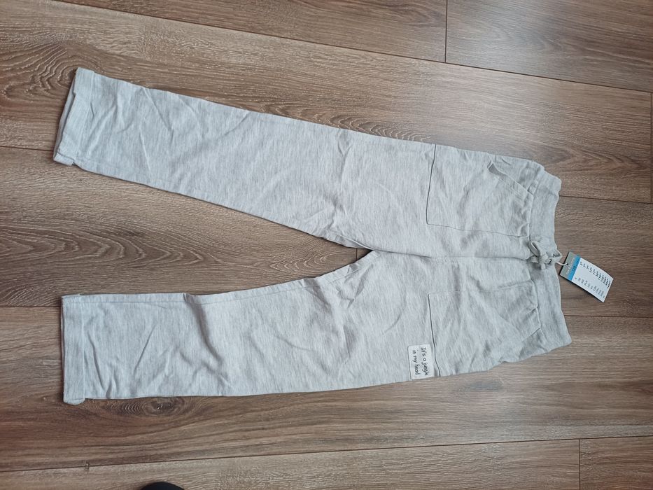 Продам спортивні штани 128