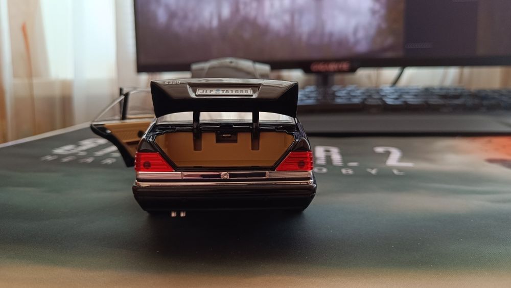 Модель авто: Мерседес W140 Кабан