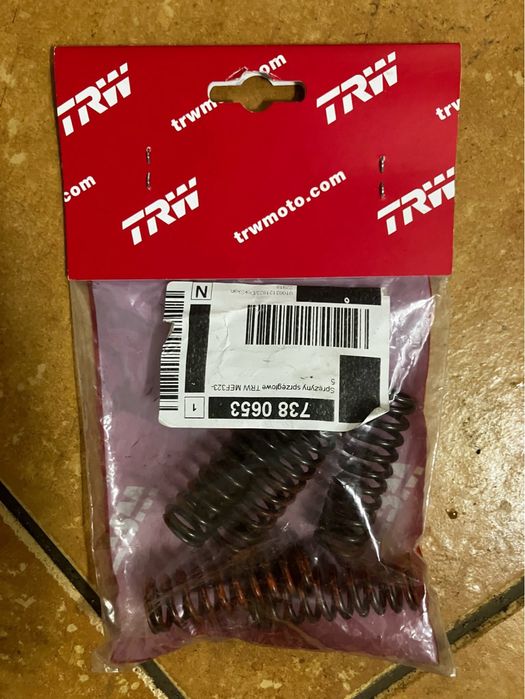Komplet sprzęgła TRW Yamaha XT660Z / XT660X / XT660R – NOWY
