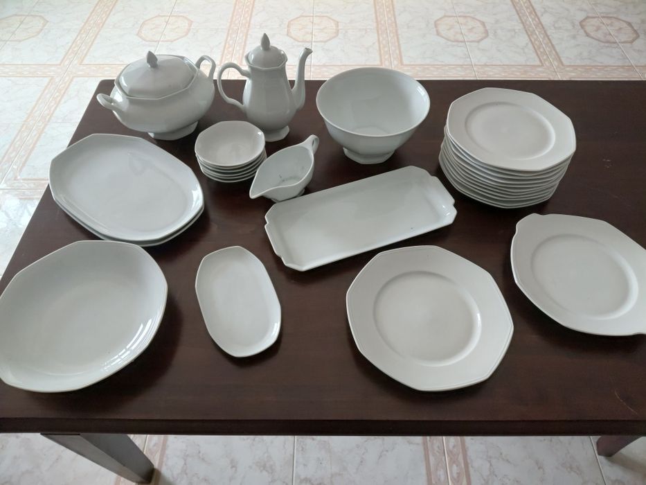 VENDO Conjunto Serviço Branco