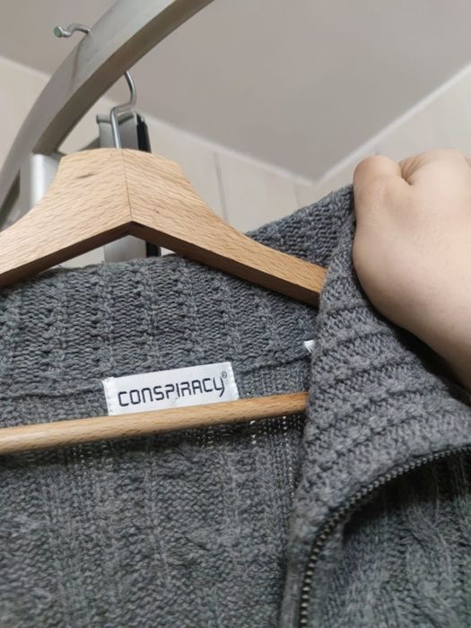 sweter XL Conspiracy  kardigan rozpinany na zamek suwak full zip consp