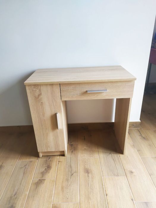 Стіл, туалетний столик, макіяжний стіл, письмовий стіл, комп'ютерний