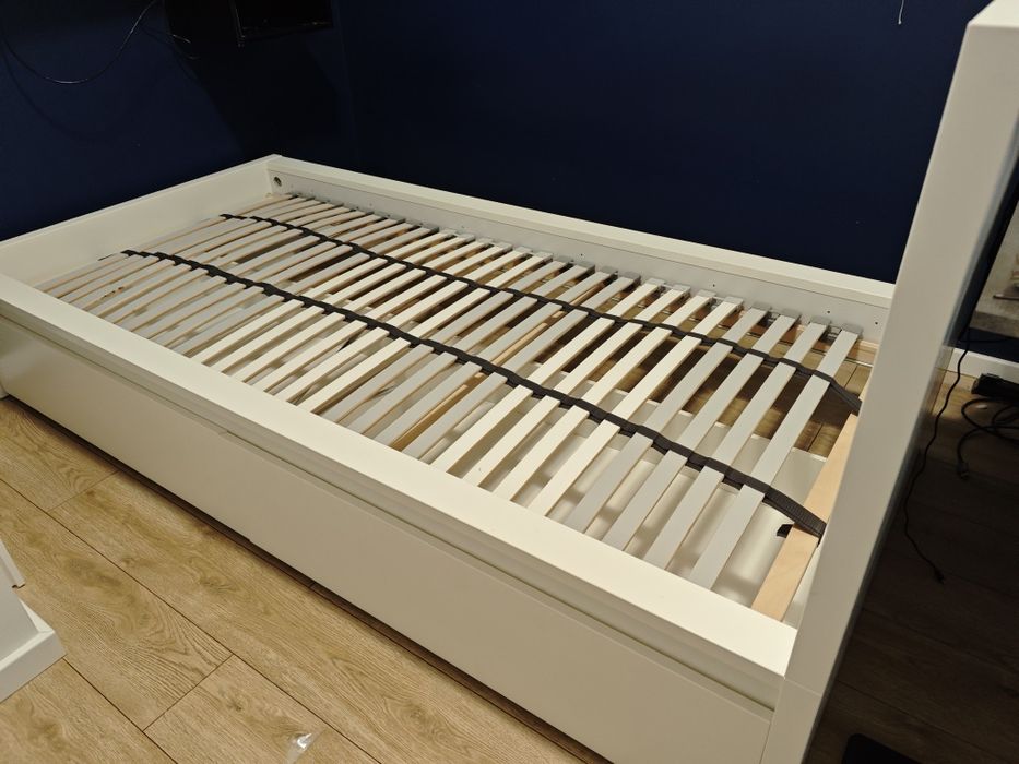 Łóżko Malm 90*200  IKEA bardzo krótko użytkowane.bez wad.stan idealny.odbior Poznań