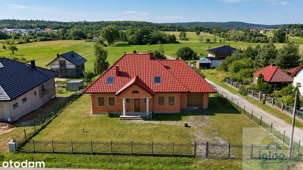 Dom pod Kielcami, spokojna i cicha okolica