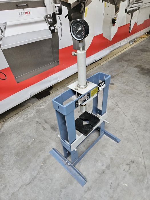 Prasa warsztatowa 10 ton Bernardo