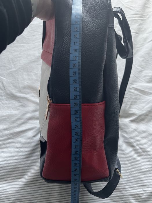 Nowy fajny duży plecak