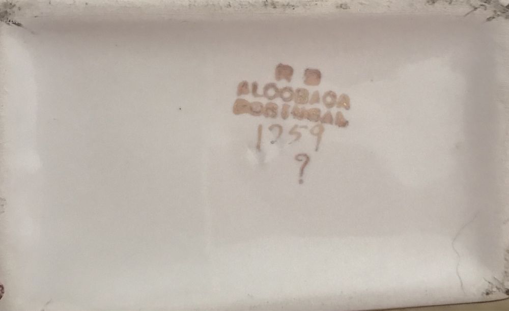 Alcobaça Gin Bottle64861942952323122
