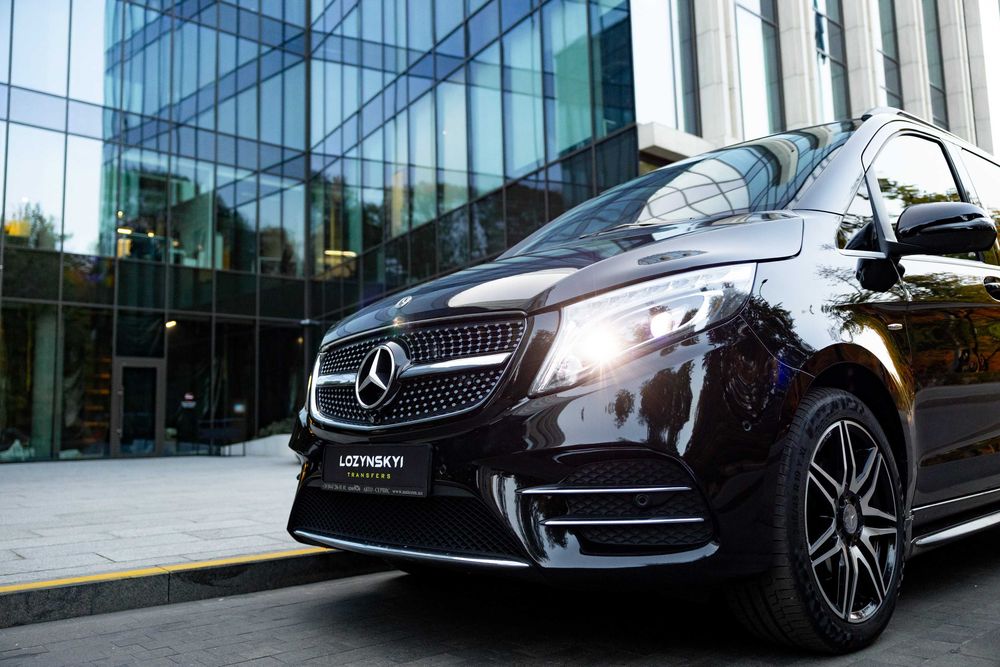 Mercedes v-class Львів/Київ-Буковель. vip Трансфер за кордон:Варшава
