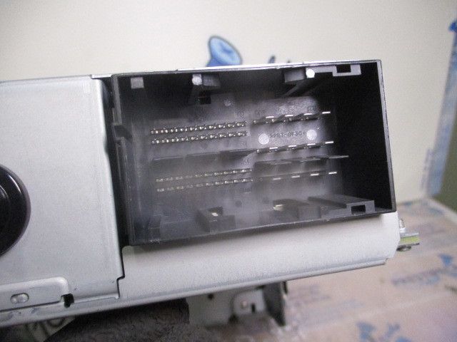 Rádio / auto-rádio SUZUKI Swift III (MZ, EZ)