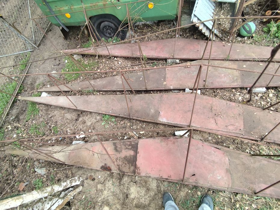 Stalowe dźwigary dachowe 5m.