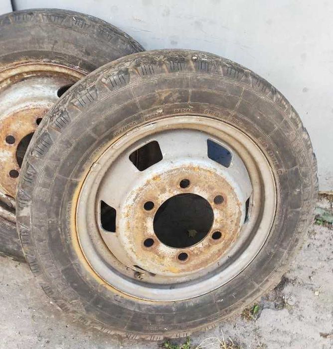 Пара колес на Газель Iveco грузовые 185/75R16С
