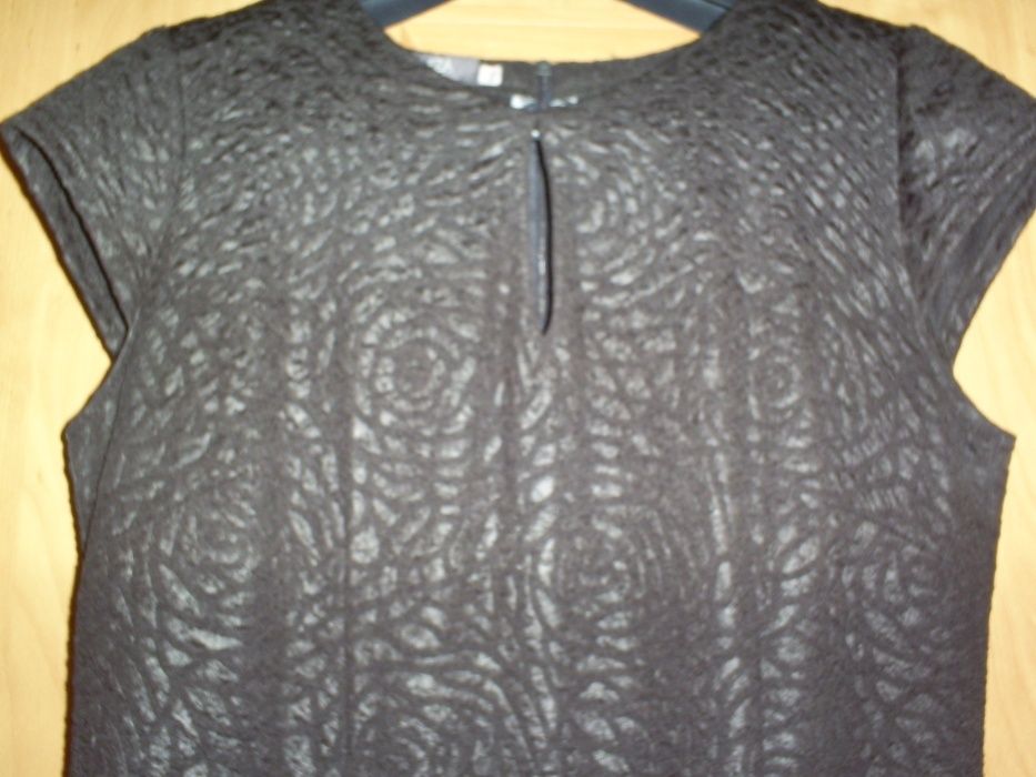 sukienka czarna w róże