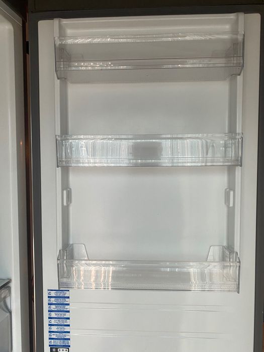 Congelador HAIER H3F330SEH1