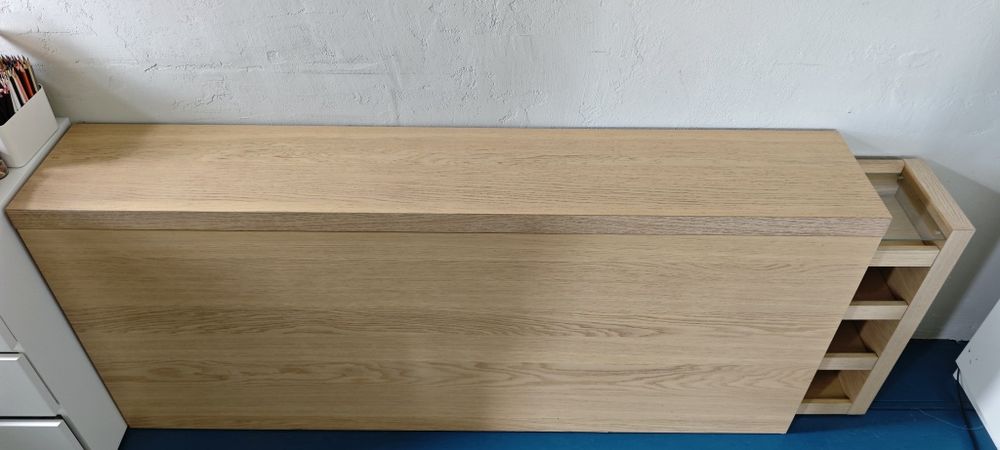 Zagłówek / Stolik-konsola rozkładany na kółkach stan idealny - popularny model IKEA z serii MALM