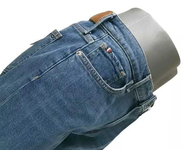Jeansy damskie Tommy Hilfiger Bootcut Regular WW0WW45009 nowe -W33/L32