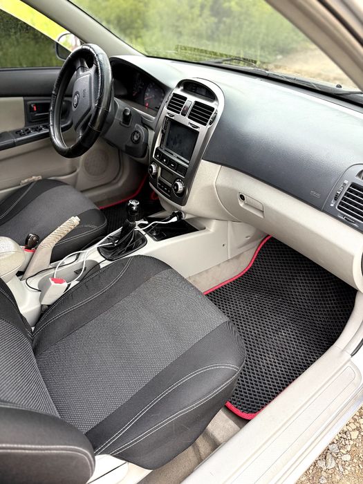 Продаю автомобіль Kia Cerato Кіа Церато