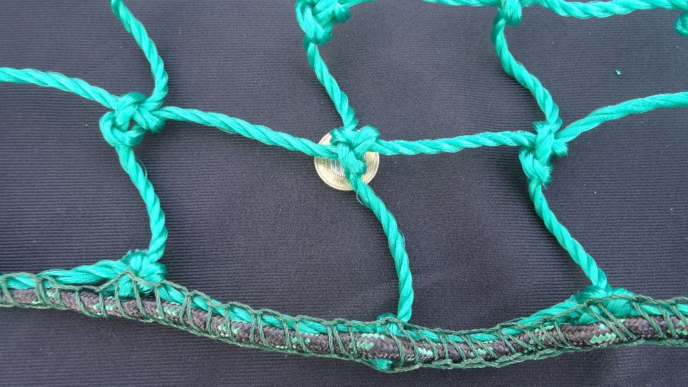 Siatka na bramki siatka na piłkochwyty MOCNA 4mm Obszyta