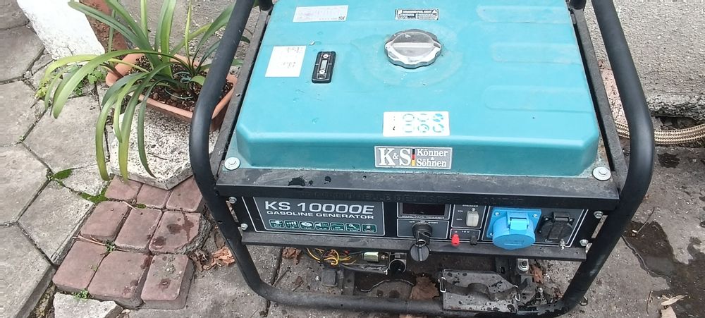 Бензиновий генератор «Könner & Söhnen» KS 10000E