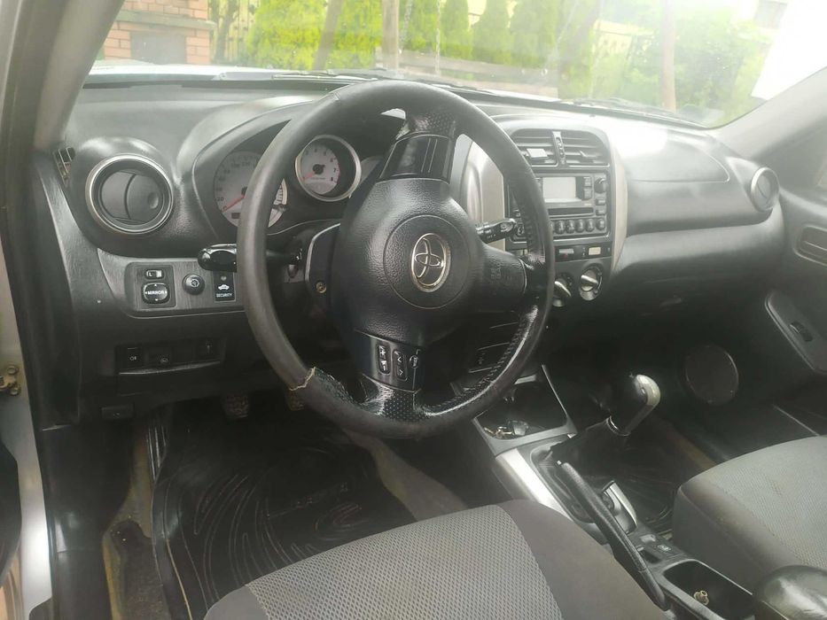 Sprzedam Toyota RAV 4