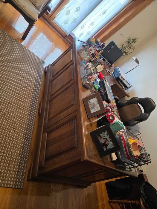 Secretária  para escritorio