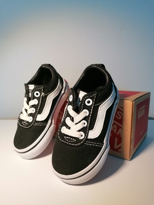 Sapatilhas VANS tamanho 20 (criança) CANVAS