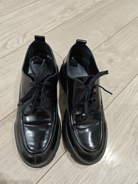 Skórzane buty 38