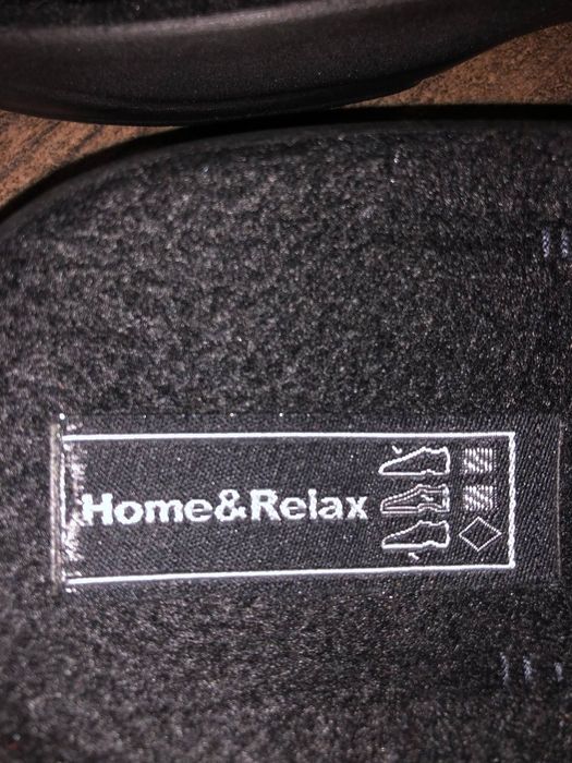Продам кімнатні тапочки Home & Relax