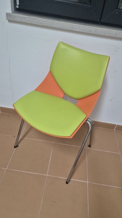 Sofas e cadeiras para  sala de espera